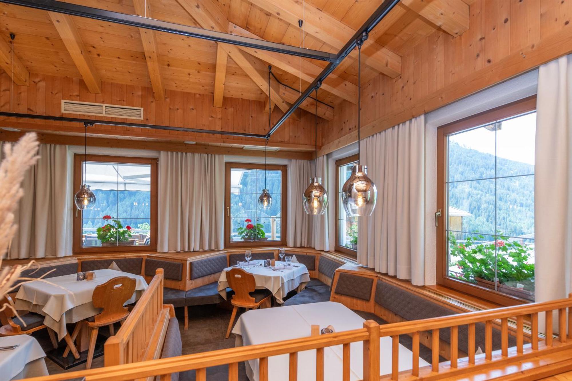 Naturhotel Berghof Pfunds Kültér fotó